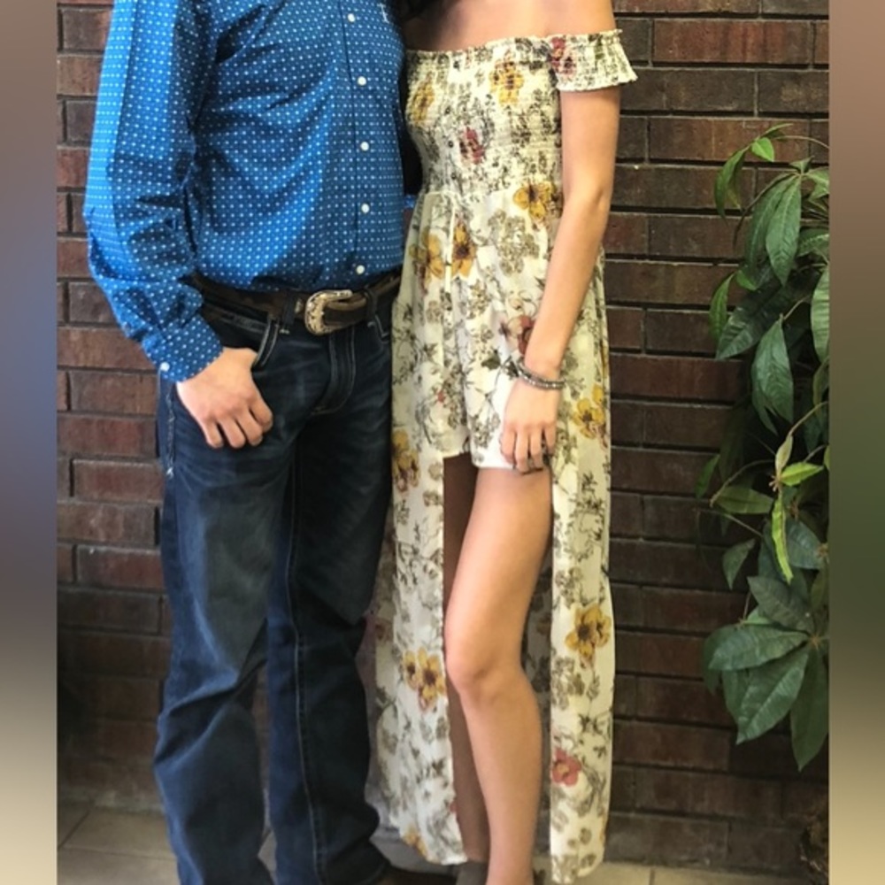 Coco + Jaimeson Floral Smocked Off the Shoulder Romper with Overlay size small
